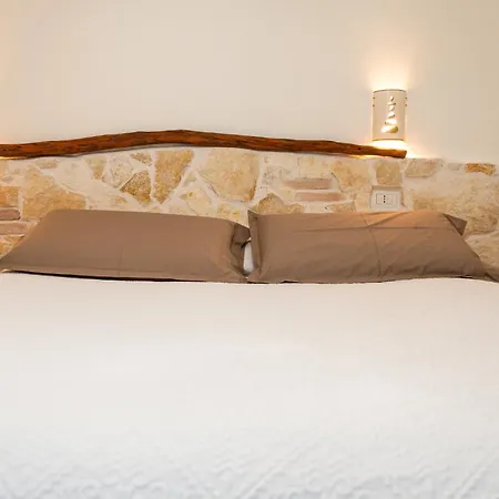 Grecale A Pochi Passi Dal Mare * سانتا ماريا نافاريز