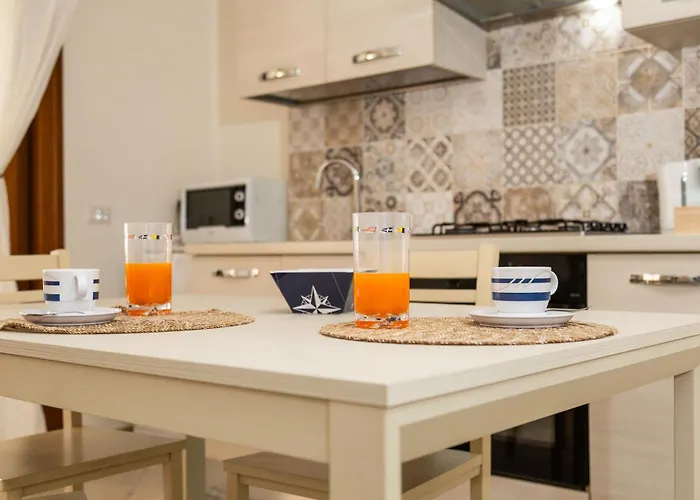 Grecale A Pochi Passi Dal Mare 公寓 圣玛丽亚纳瓦雷